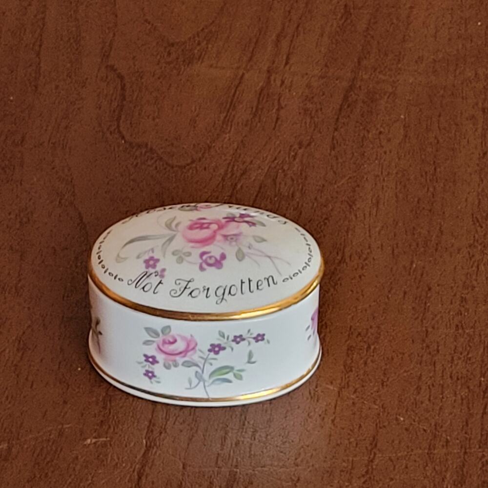 Vintage Staffordshire Bone China Trinket Pill Box Absent Friends Not Forgotten